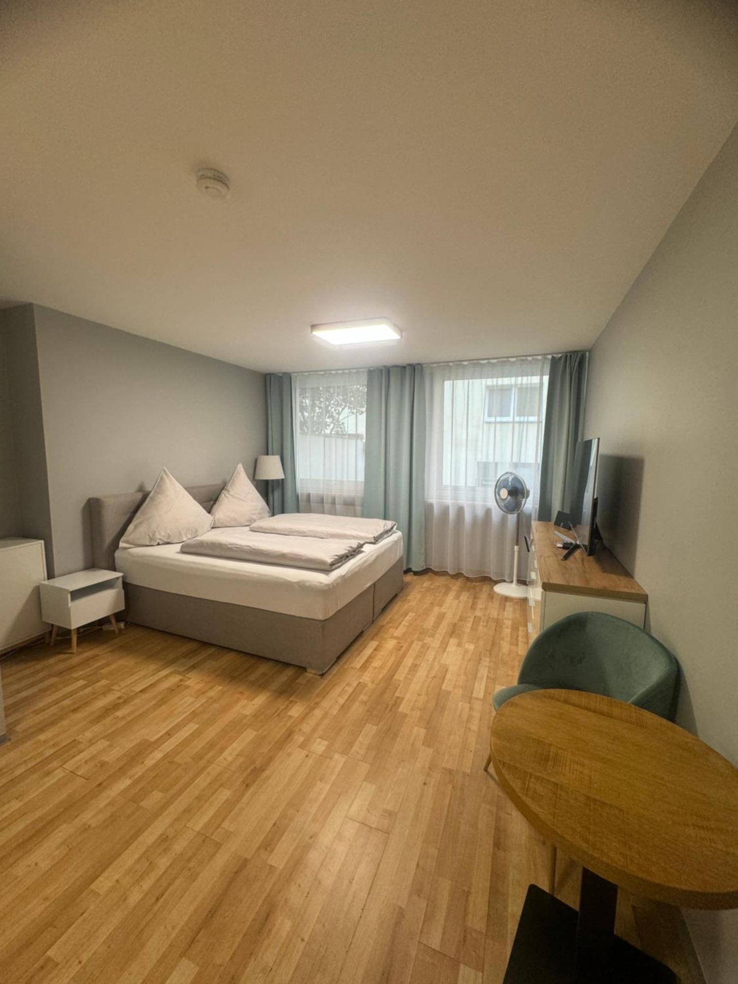 City Appartement Am Hauptbahnhof Nürnberg Eksteriør bilde